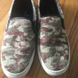 Forever 21 slip on sneakers